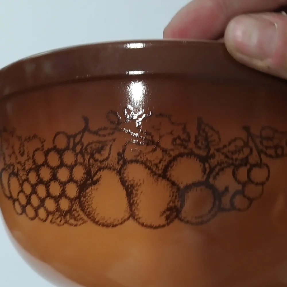 Pyrex Old Orchard Mixing Bowls with Fruit Design Set Of 3